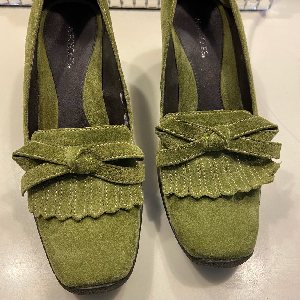 Green wedge moccasins